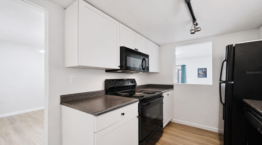 Orlando, Florida 32806, 1 Bedroom Bedrooms, ,1 Bathroombathrooms,Residential,For Sale,Michigan,0,Mfro6392125