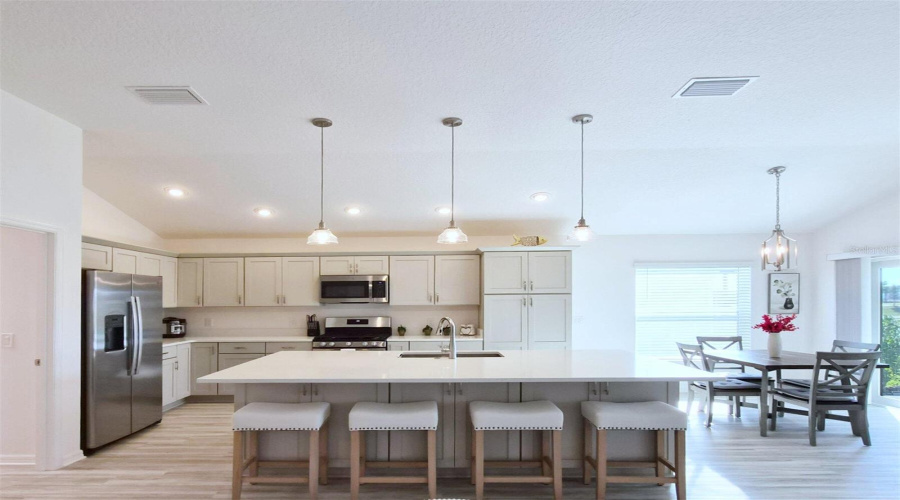 The Villages, Florida 34762, 3 Bedroom Bedrooms, ,2 Bathroombathrooms,Residential,For Sale,Hannan,0,Mfro6432259
