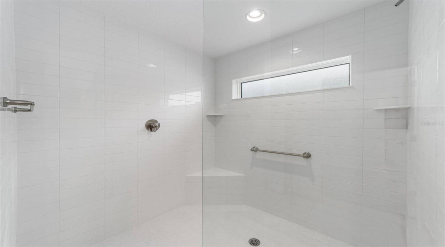 The Villages, Florida 34762, 3 Bedroom Bedrooms, ,2 Bathroombathrooms,Residential,For Sale,Hannan,0,Mfro6432259