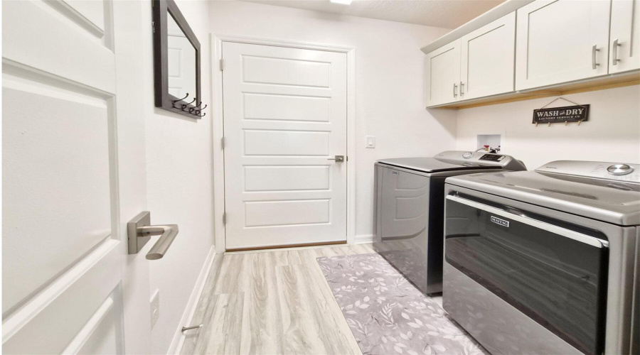 The Villages, Florida 34762, 3 Bedroom Bedrooms, ,2 Bathroombathrooms,Residential,For Sale,Hannan,0,Mfro6432259