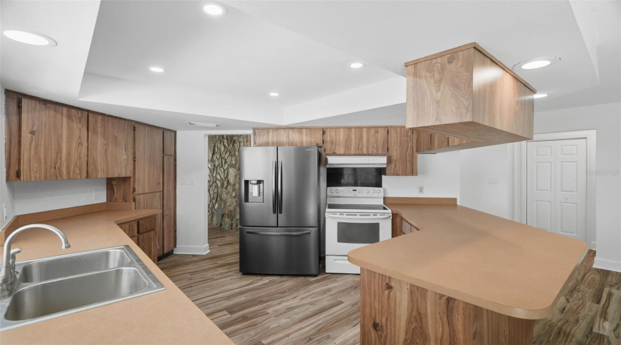 Safety Harbor, Florida 34695, 3 Bedroom Bedrooms, ,3 Bathroombathrooms,Residential,For Sale,Nestlebranch,0,Mfrtb8520501