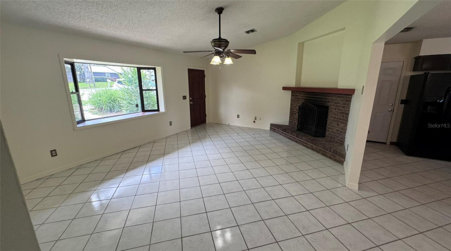 Ocala, Florida 34479, 3 Bedroom Bedrooms, ,2 Bathroombathrooms,Residential,For Sale,31St,0,Mfrom728906