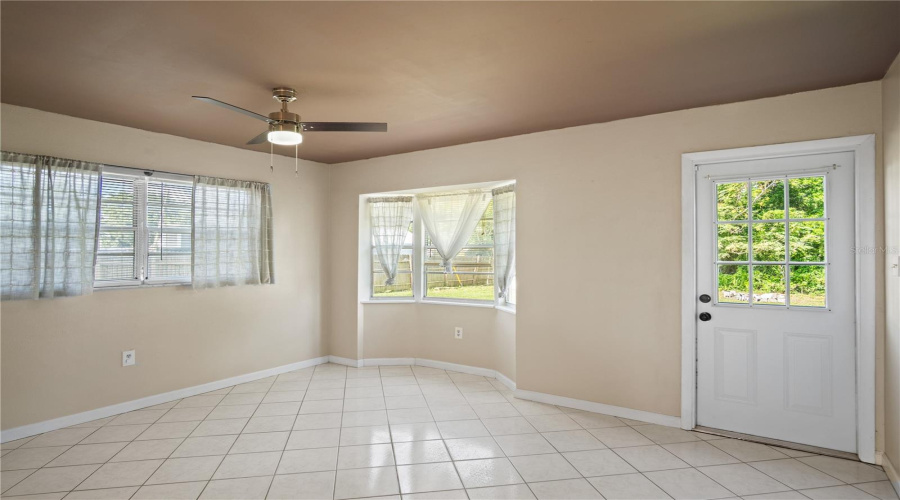 Dundee, Florida 33838, 2 Bedroom Bedrooms, ,1 Bathroombathrooms,Residential,For Sale,Center,0,Mfrs5155176
