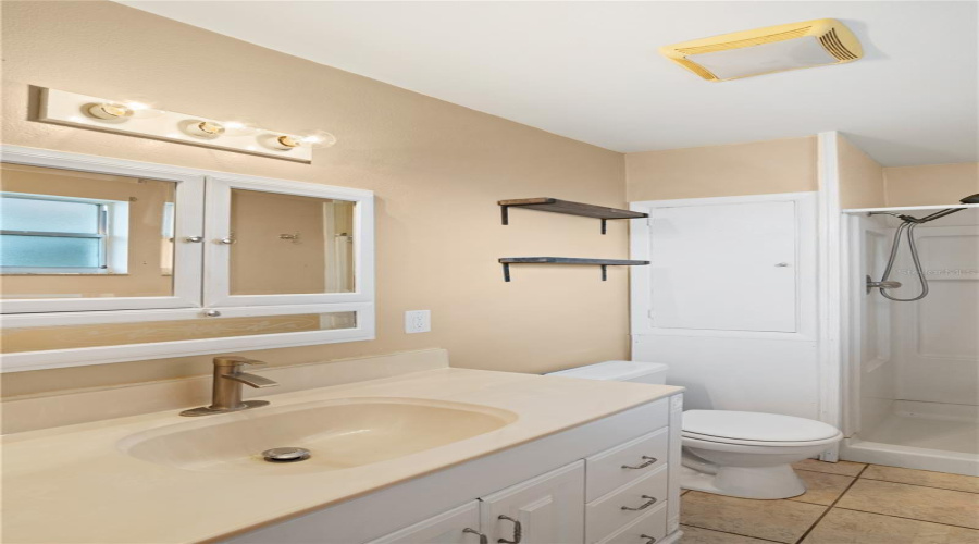 Dundee, Florida 33838, 2 Bedroom Bedrooms, ,1 Bathroombathrooms,Residential,For Sale,Center,0,Mfrs5155176