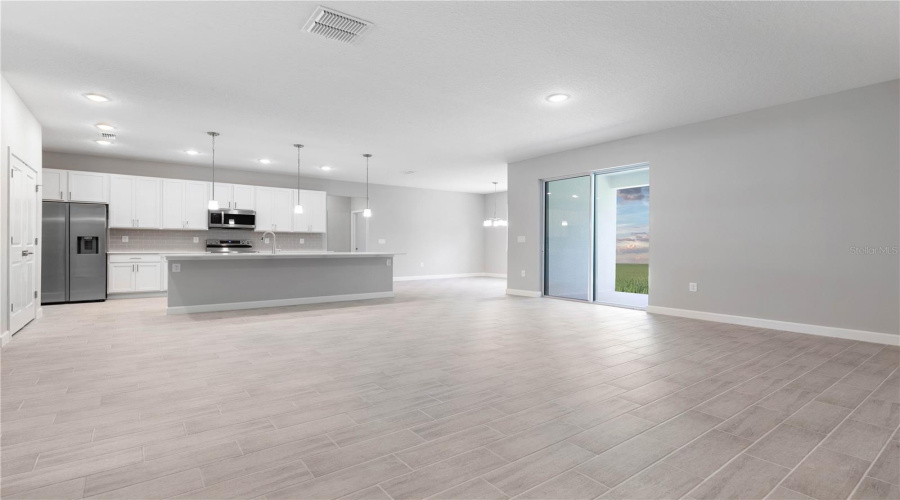 Cape Coral, Florida 33993, 4 Bedroom Bedrooms, ,3 Bathroombathrooms,Residential,For Sale,44Th,0,Mfra4701121