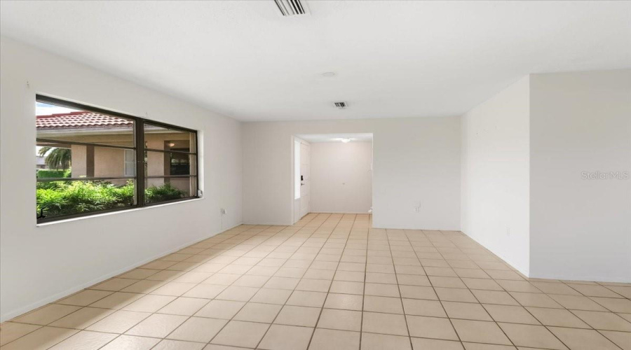 Venice, Florida 34293, 3 Bedroom Bedrooms, ,2 Bathroombathrooms,Residential,For Sale,Bob O Link,0,Mfra4703674