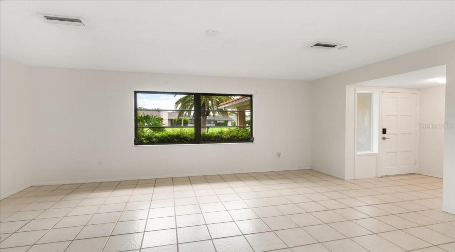 Venice, Florida 34293, 3 Bedroom Bedrooms, ,2 Bathroombathrooms,Residential,For Sale,Bob O Link,0,Mfra4703674