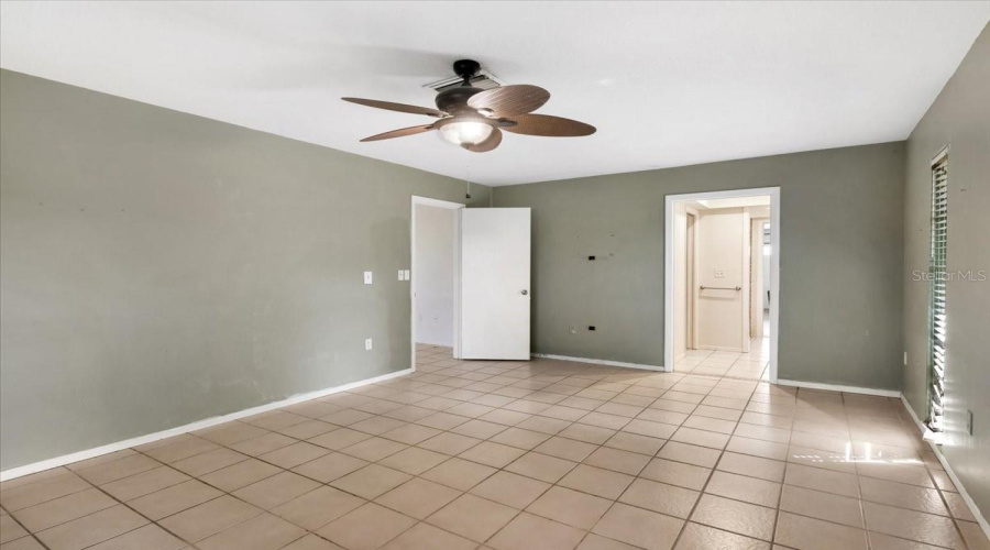 Venice, Florida 34293, 3 Bedroom Bedrooms, ,2 Bathroombathrooms,Residential,For Sale,Bob O Link,0,Mfra4703674
