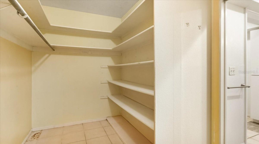 Venice, Florida 34293, 3 Bedroom Bedrooms, ,2 Bathroombathrooms,Residential,For Sale,Bob O Link,0,Mfra4703674