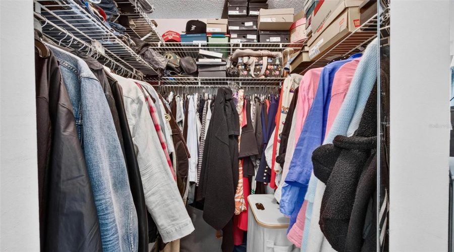 Walk In Closet