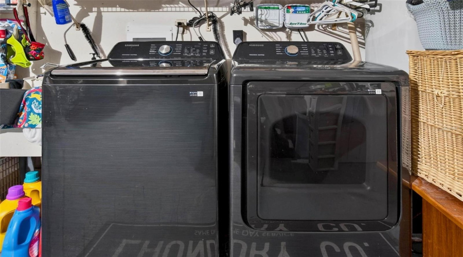 Washer And Dryer Included
