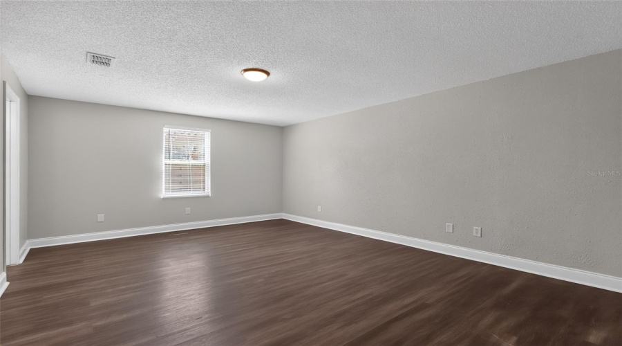 Jacksonville, Florida 32257, 2 Bedroom Bedrooms, ,2 Bathroombathrooms,Residential,For Sale,Pine Breeze,0,Mfrtb8501514