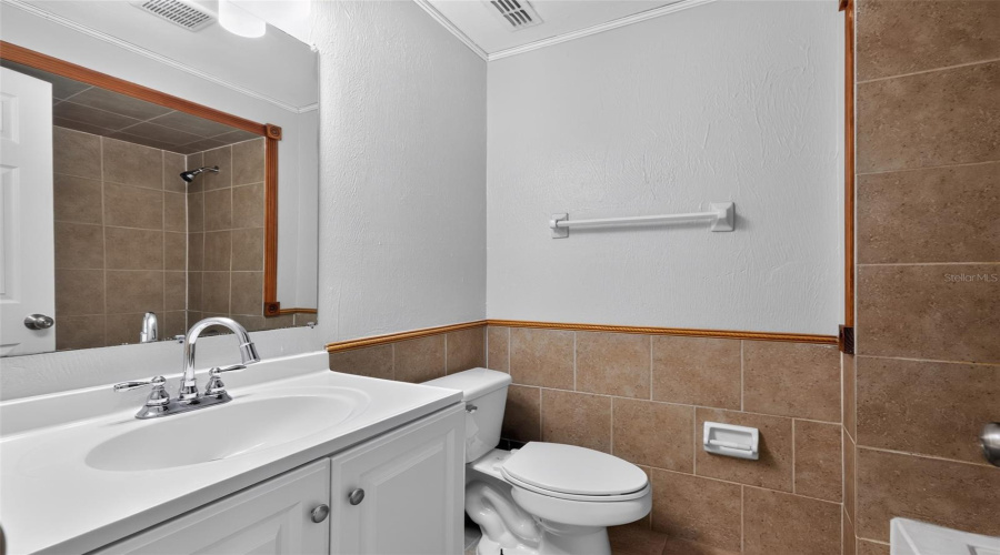Jacksonville, Florida 32257, 2 Bedroom Bedrooms, ,2 Bathroombathrooms,Residential,For Sale,Pine Breeze,0,Mfrtb8501514