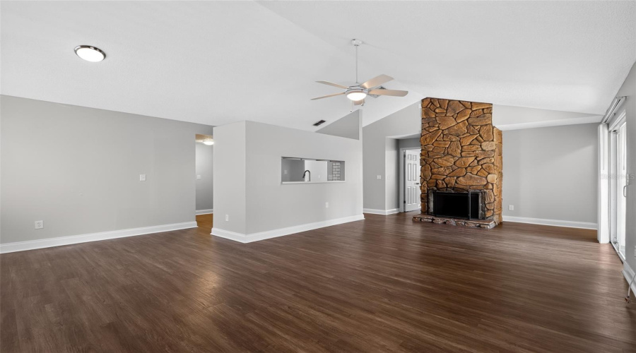 Jacksonville, Florida 32257, 2 Bedroom Bedrooms, ,2 Bathroombathrooms,Residential,For Sale,Pine Breeze,0,Mfrtb8501514