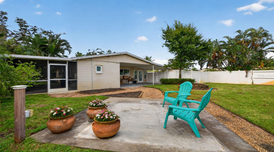 St Petersburg, Florida 33703, 3 Bedroom Bedrooms, ,2 Bathroombathrooms,Residential,For Sale,Walnut,0,Mfrtb8536197
