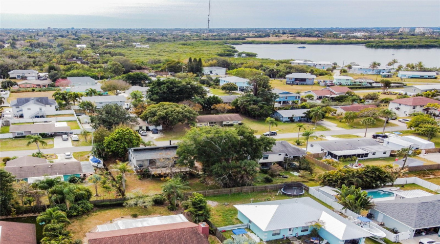 Palmetto, Florida 34221, 3 Bedroom Bedrooms, ,3 Bathroombathrooms,Residential,For Sale,45Th Street,0,Mfro6436025