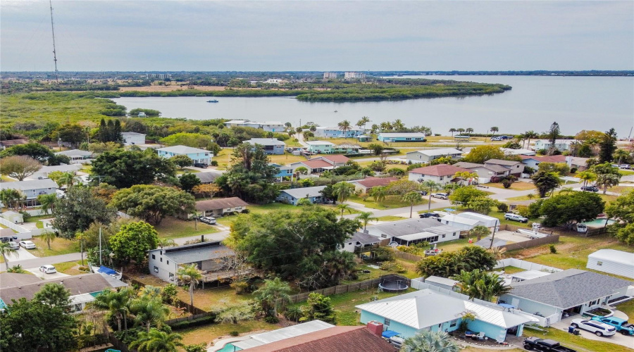 Palmetto, Florida 34221, 3 Bedroom Bedrooms, ,3 Bathroombathrooms,Residential,For Sale,45Th Street,0,Mfro6436025