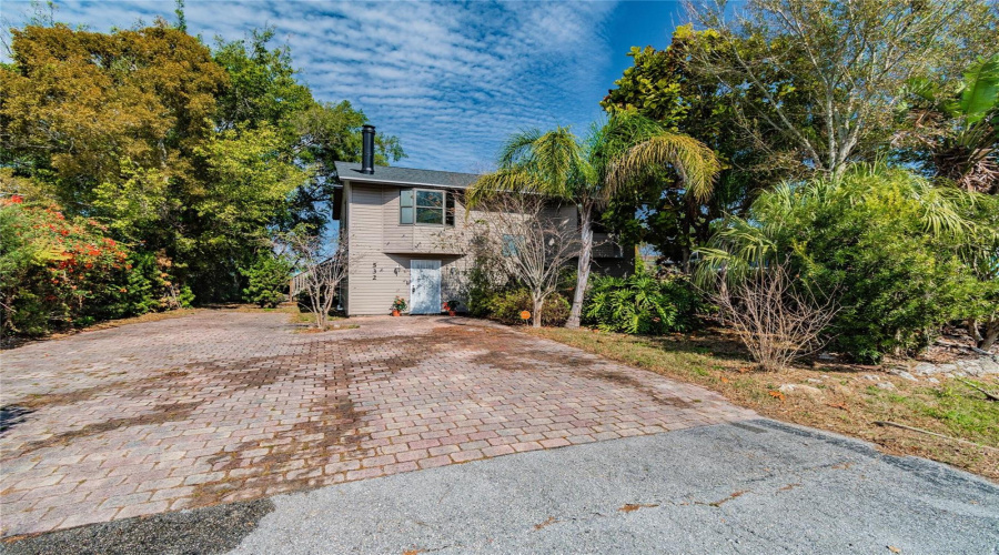 Palmetto, Florida 34221, 3 Bedroom Bedrooms, ,3 Bathroombathrooms,Residential,For Sale,45Th Street,0,Mfro6436025