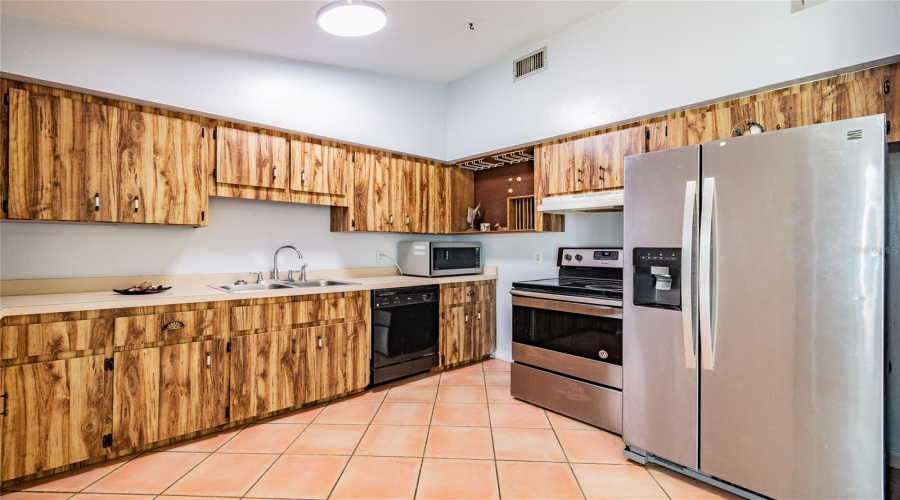 Palmetto, Florida 34221, 3 Bedroom Bedrooms, ,3 Bathroombathrooms,Residential,For Sale,45Th Street,0,Mfro6436025