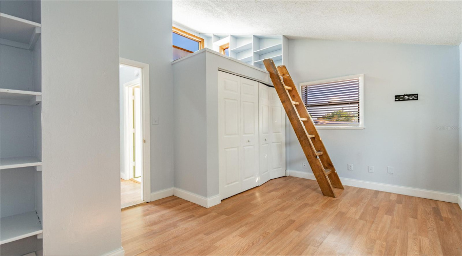 Palmetto, Florida 34221, 3 Bedroom Bedrooms, ,3 Bathroombathrooms,Residential,For Sale,45Th Street,0,Mfro6436025