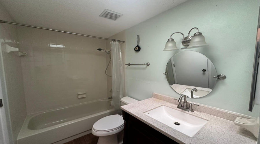 Tampa, Florida 33634, 3 Bedroom Bedrooms, ,2 Bathroombathrooms,Residential,For Sale,Sweetwater Terrace,0,Mfrtb8483455