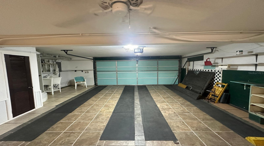Tampa, Florida 33634, 3 Bedroom Bedrooms, ,2 Bathroombathrooms,Residential,For Sale,Sweetwater Terrace,0,Mfrtb8483455