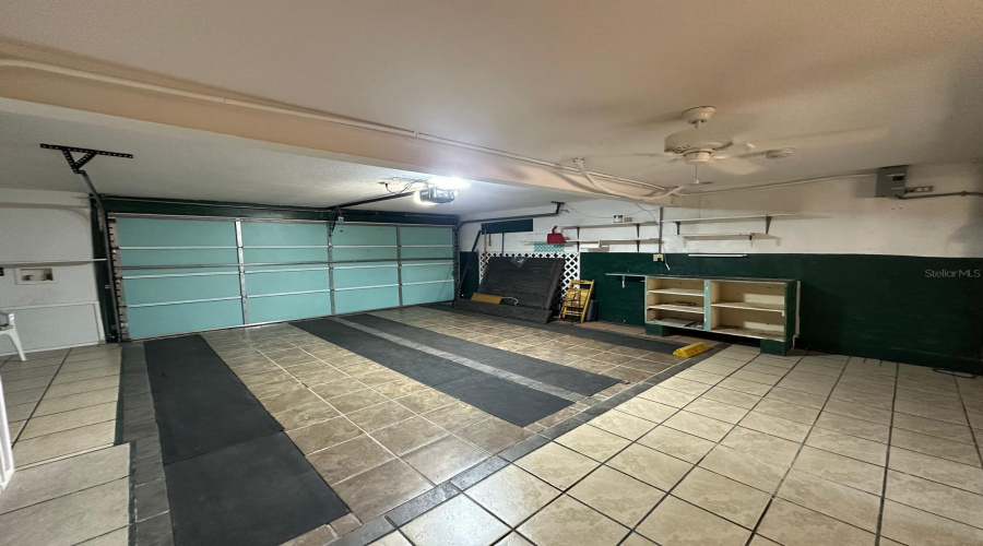 Tampa, Florida 33634, 3 Bedroom Bedrooms, ,2 Bathroombathrooms,Residential,For Sale,Sweetwater Terrace,0,Mfrtb8483455