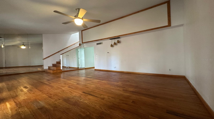 Tampa, Florida 33634, 3 Bedroom Bedrooms, ,2 Bathroombathrooms,Residential,For Sale,Sweetwater Terrace,0,Mfrtb8483455
