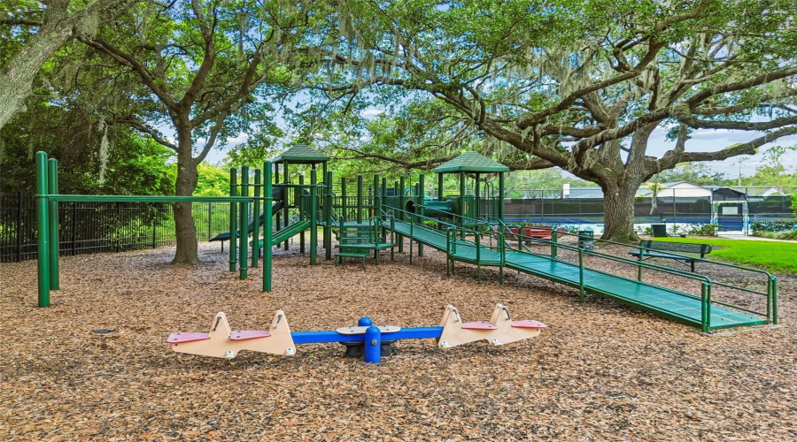 Lutz, Florida 33548, 4 Bedroom Bedrooms, ,3 Bathroombathrooms,Residential,For Sale,Fairmead,0,Mfrtb8521936