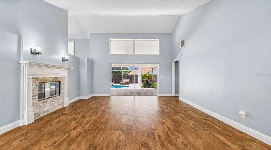 Lutz, Florida 33548, 4 Bedroom Bedrooms, ,3 Bathroombathrooms,Residential,For Sale,Fairmead,0,Mfrtb8521936