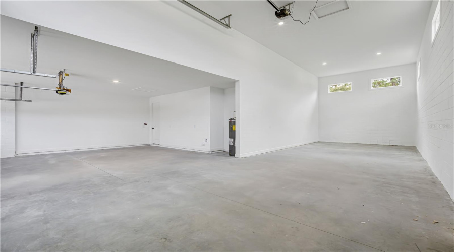 Weeki Wachee, Florida 34613, 3 Bedroom Bedrooms, ,2 Bathroombathrooms,Residential,For Sale,Players,0,Mfrs5118975