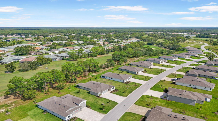 Weeki Wachee, Florida 34613, 4 Bedroom Bedrooms, ,3 Bathroombathrooms,Residential,For Sale,Players,0,Mfrs5118970