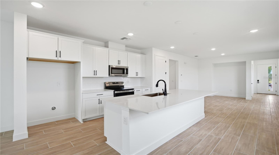 Parrish, Florida 34219, 3 Bedroom Bedrooms, ,2 Bathroombathrooms,Residential,For Sale,Anders,0,Mfrs5143084