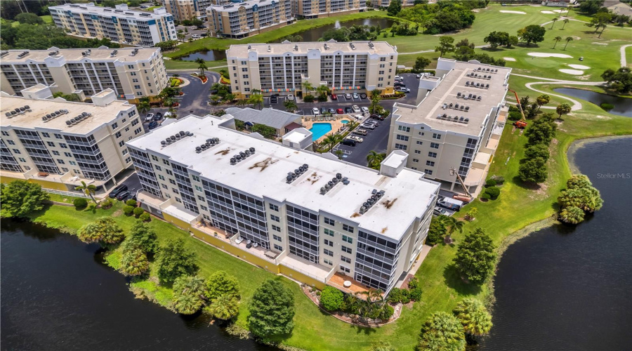 Largo, Florida 33771, 3 Bedroom Bedrooms, ,2 Bathroombathrooms,Residential,For Sale,Country Club,0,Mfrtb8528528