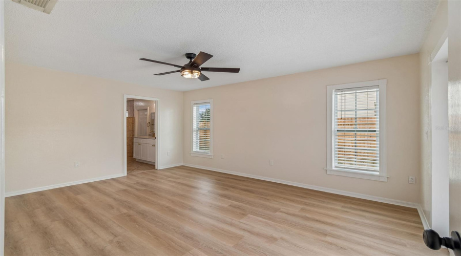 Spring Hill, Florida 34609, 4 Bedroom Bedrooms, ,2 Bathroombathrooms,Residential,For Sale,Centennial,0,Mfrtb8534126