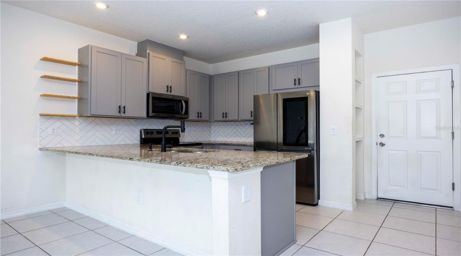 Kissimmee, Florida 34744, 3 Bedroom Bedrooms, ,2 Bathroombathrooms,Residential,For Sale,Fulfillment,0,Mfro6432619