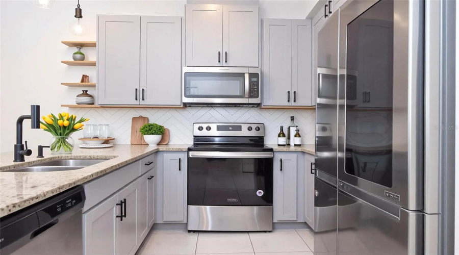 Kissimmee, Florida 34744, 3 Bedroom Bedrooms, ,2 Bathroombathrooms,Residential,For Sale,Fulfillment,0,Mfro6432619