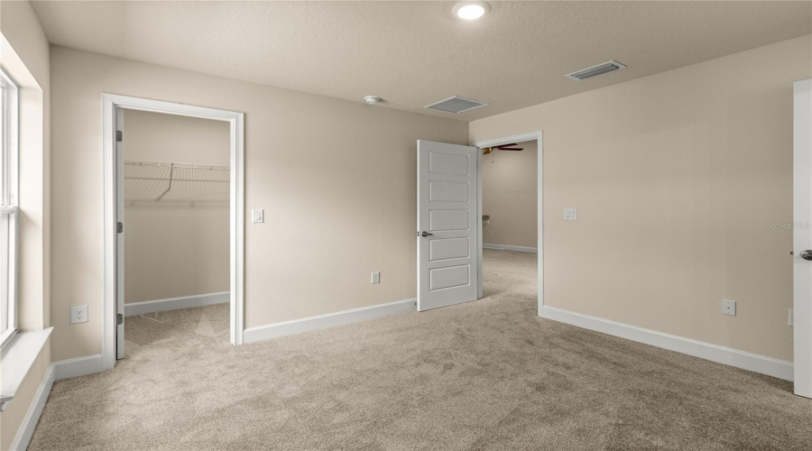 Bedroom1 Closet