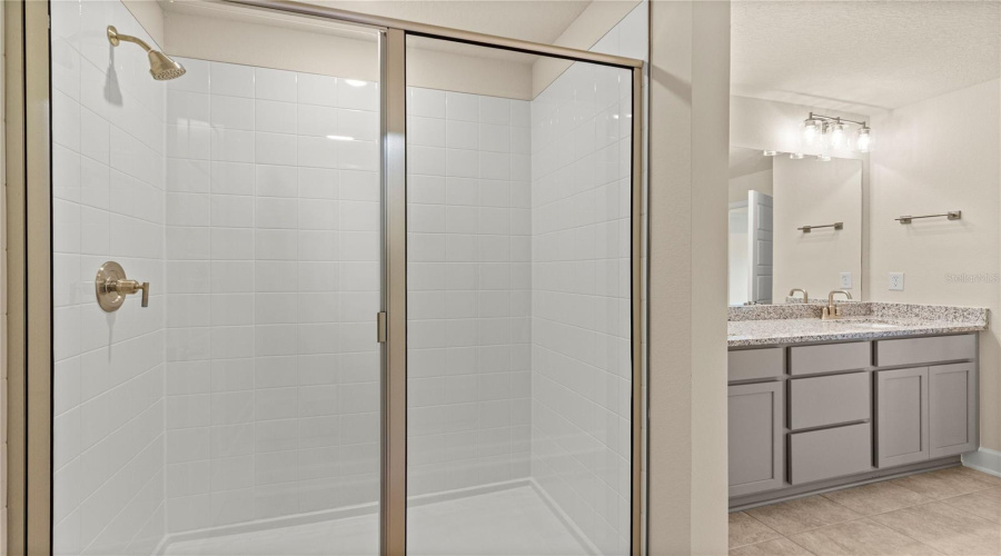 Bath 2 Shower