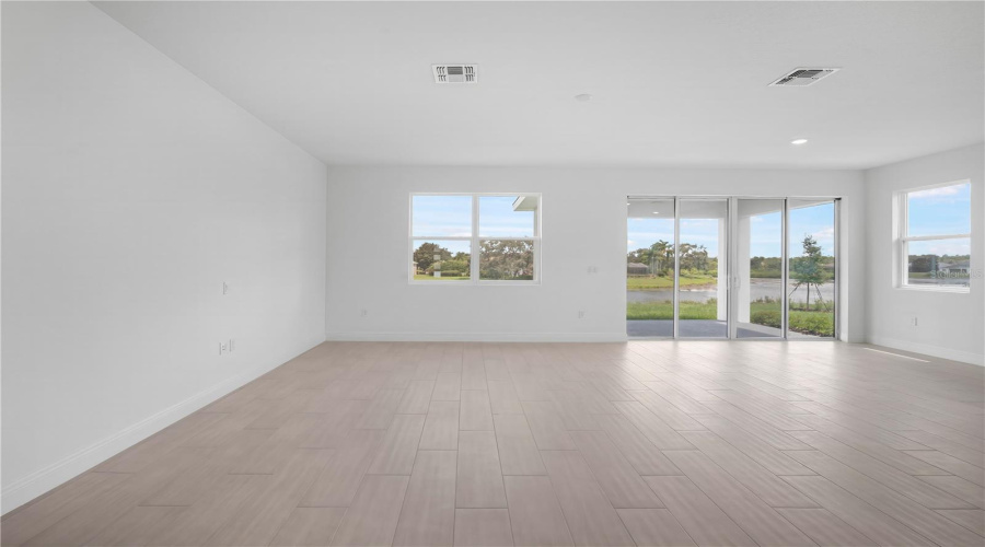 Weeki Wachee, Florida 34613, 4 Bedroom Bedrooms, ,3 Bathroombathrooms,Residential,For Sale,Players,0,Mfrs5126050