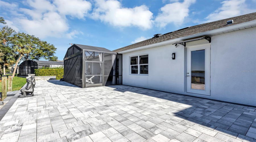 Oakland, Florida 34787, 4 Bedroom Bedrooms, ,3 Bathroombathrooms,Residential,For Sale,Hull Island,0,Mfro6434371