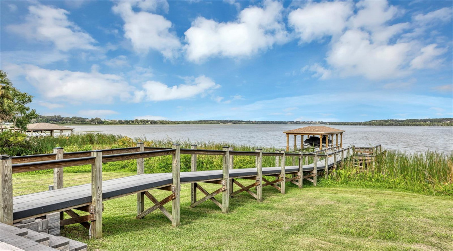 Oakland, Florida 34787, 4 Bedroom Bedrooms, ,3 Bathroombathrooms,Residential,For Sale,Hull Island,0,Mfro6434371