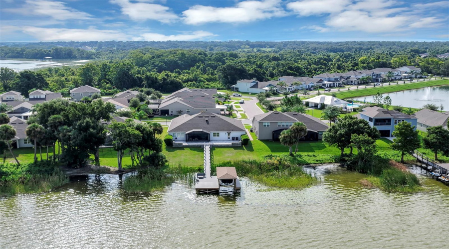 Oakland, Florida 34787, 4 Bedroom Bedrooms, ,3 Bathroombathrooms,Residential,For Sale,Hull Island,0,Mfro6434371