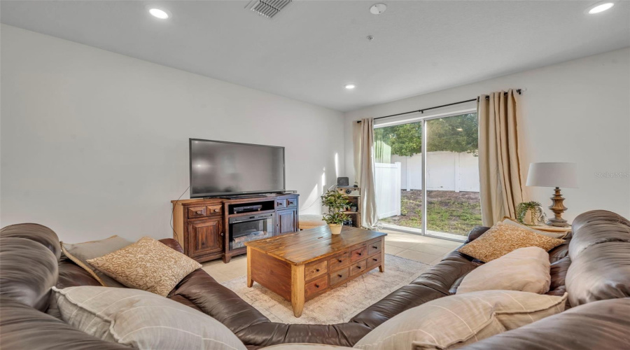 Longwood, Florida 32750, 3 Bedroom Bedrooms, ,2 Bathroombathrooms,Residential,For Sale,Grand Wildmere,0,Mfro6411035