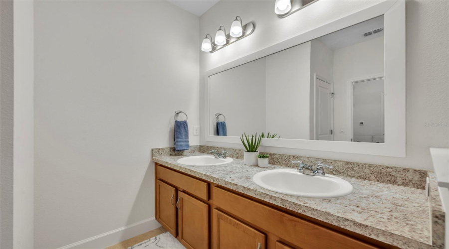 Longwood, Florida 32750, 3 Bedroom Bedrooms, ,2 Bathroombathrooms,Residential,For Sale,Grand Wildmere,0,Mfro6411035