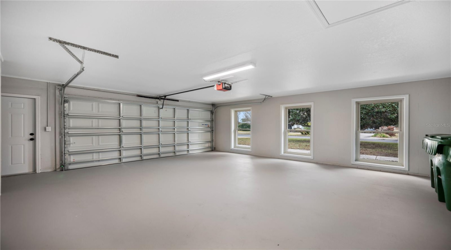 2-Car Garage