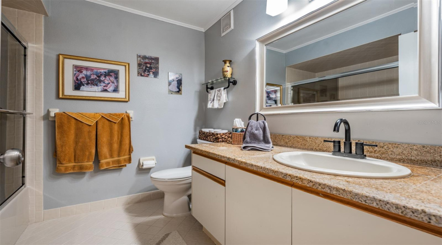Palm Harbor, Florida 34685, 2 Bedroom Bedrooms, ,2 Bathroombathrooms,Residential,For Sale,Lake,0,Mfrtb8500615