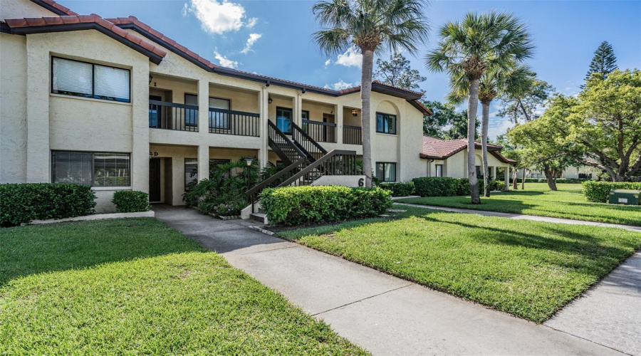 Palm Harbor, Florida 34685, 2 Bedroom Bedrooms, ,2 Bathroombathrooms,Residential,For Sale,Lake,0,Mfrtb8500615