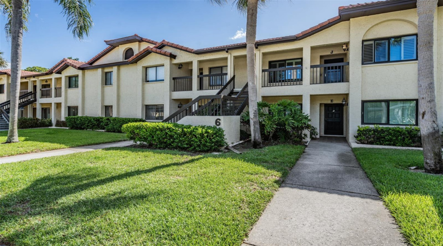 Palm Harbor, Florida 34685, 2 Bedroom Bedrooms, ,2 Bathroombathrooms,Residential,For Sale,Lake,0,Mfrtb8500615