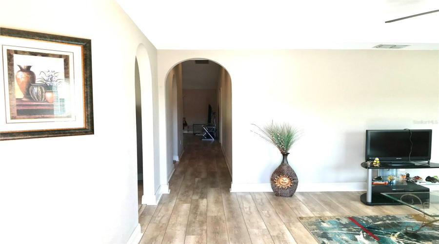 Ocala, Florida 34476, 3 Bedroom Bedrooms, ,2 Bathroombathrooms,Residential,For Sale,114Th,0,Mfrtb8452064